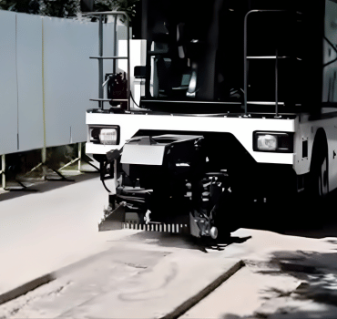 Margastra Pothole Patcher Screen & Joystick